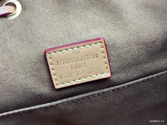 WIS LOUIS VUITTON MONTSOURIS PM 0112